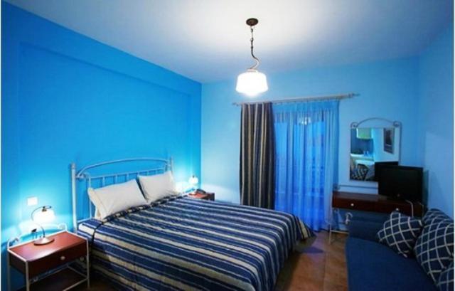 Guesthouse Michobeis Kamarína Exteriör bild